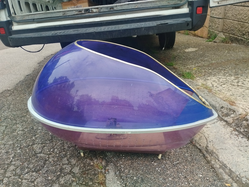 cabina telefono publico huevo metacrilatoazulahumado 2p int 45-50x26 92x70x60 1u